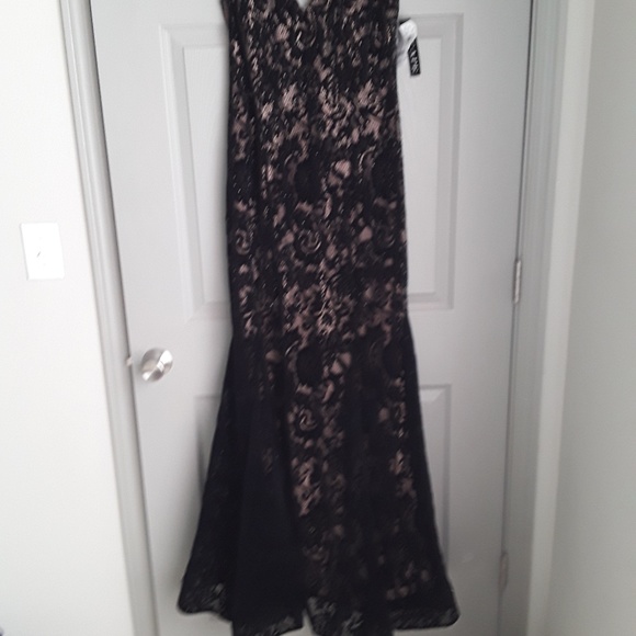 Long Black Evening Gown - Picture 1 of 5